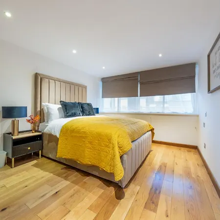 The George Street Residences